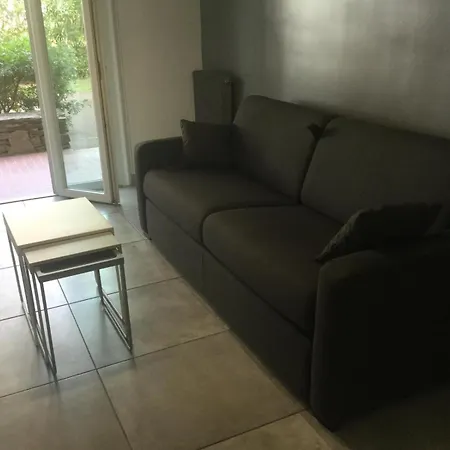 Face à La Appartement *